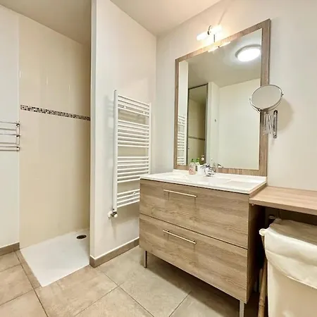 Appartement Elegant Hyper Centre Arcachon Plage Classe 3 Etoiles Exterior photo