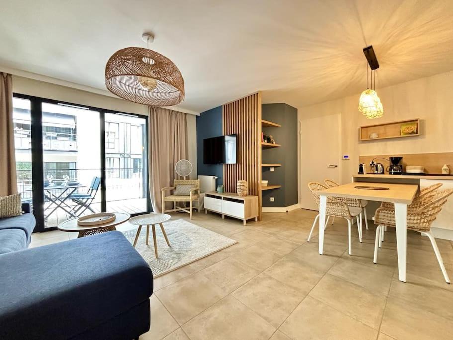 Elegant Hyper Centre Classe 3 Etoiles Apartment